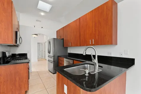 435 Sw Jefferson Circle Port Saint Lucie FL 34986