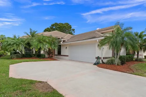 435 Sw Jefferson Circle Port Saint Lucie FL 34986