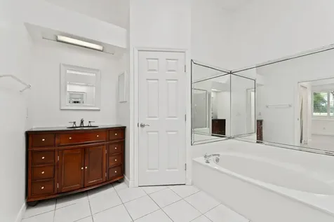 435 Sw Jefferson Circle Port Saint Lucie FL 34986