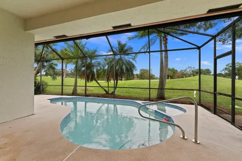 435 Sw Jefferson Circle Port Saint Lucie FL 34986