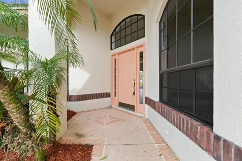 435 Sw Jefferson Circle Port Saint Lucie FL 34986
