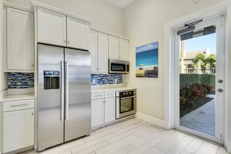 122 Bay Colony Drive Juno Beach FL 33408