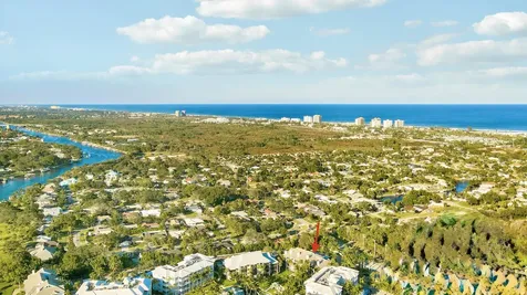 122 Bay Colony Drive Juno Beach FL 33408