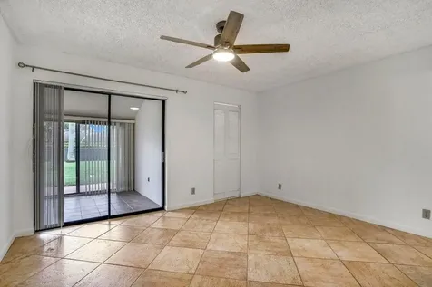 540 Shady Pine Way Greenacres FL 33415