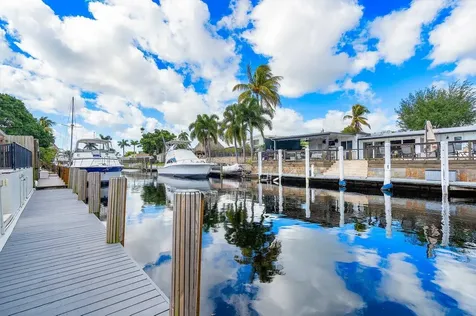 2431 Key Largo Lane Fort Lauderdale FL 33312
