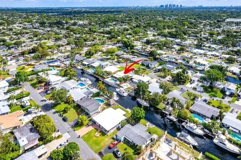 2431 Key Largo Lane Fort Lauderdale FL 33312
