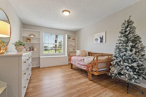18213 SE Fairview Circle Jupiter FL 33469