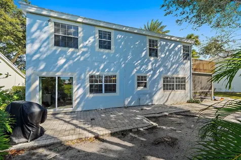 18213 SE Fairview Circle Jupiter FL 33469