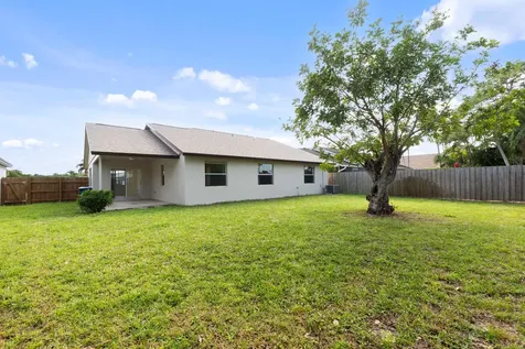 209 Wandering Trail Jupiter FL 33458