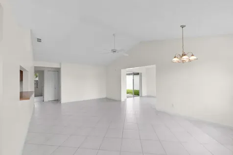 209 Wandering Trail Jupiter FL 33458