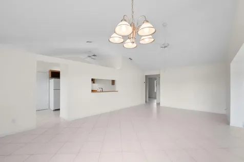 209 Wandering Trail Jupiter FL 33458