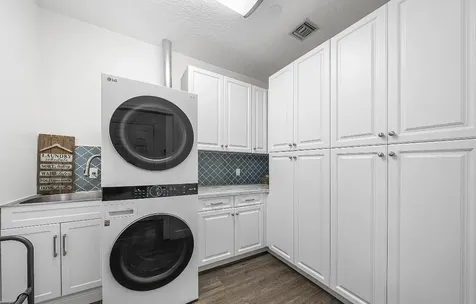 11230 Alligator Trail Lake Worth FL 33449