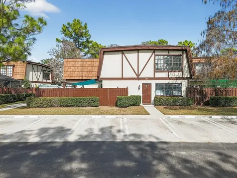 111 Weybridge Circle Royal Palm Beach FL 33411