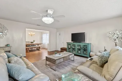 111 Weybridge Circle Royal Palm Beach FL 33411