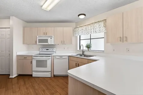 111 Weybridge Circle Royal Palm Beach FL 33411