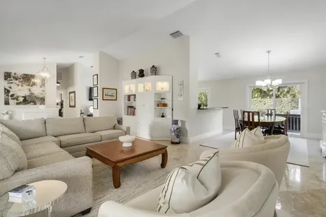 1 Durness Court Palm Beach Gardens FL 33418