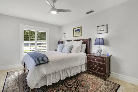 1 Durness Court Palm Beach Gardens FL 33418