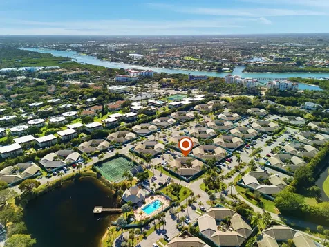 1127 E Seminole Avenue Jupiter FL 33477
