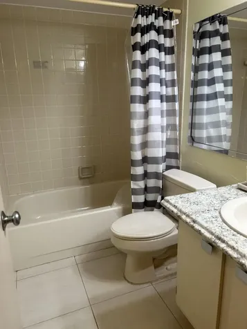 5701 Camino Del Sol Boca Raton FL 33433