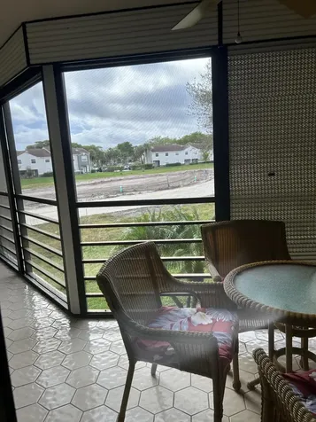 5701 Camino Del Sol Boca Raton FL 33433