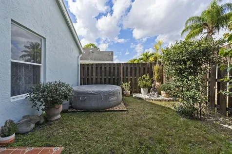 103 Saratoga Boulevard Royal Palm Beach FL 33411