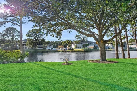 31 Lake Vista Trail Port Saint Lucie FL 34952
