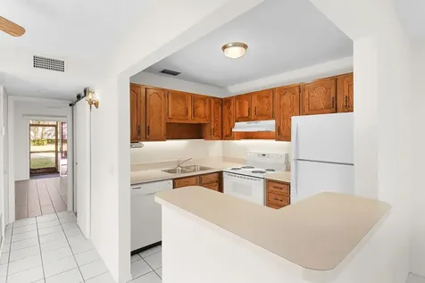 31 Lake Vista Trail Port Saint Lucie FL 34952