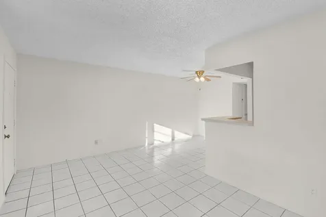 31 Lake Vista Trail Port Saint Lucie FL 34952