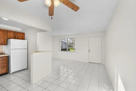 31 Lake Vista Trail Port Saint Lucie FL 34952