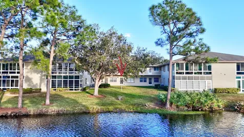 31 Lake Vista Trail Port Saint Lucie FL 34952