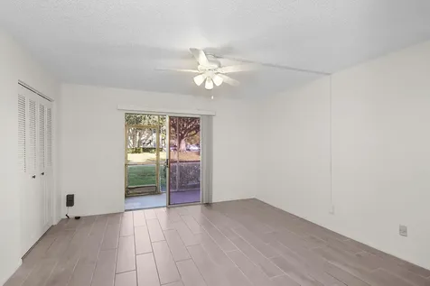 31 Lake Vista Trail Port Saint Lucie FL 34952