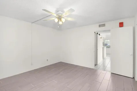 31 Lake Vista Trail Port Saint Lucie FL 34952