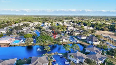 31 Lake Vista Trail Port Saint Lucie FL 34952