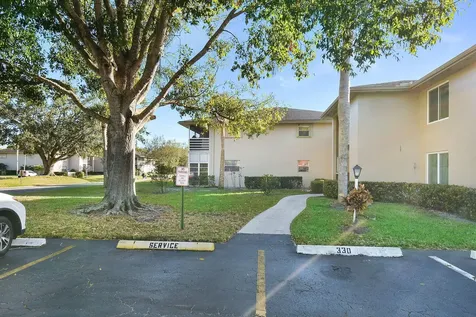 31 Lake Vista Trail Port Saint Lucie FL 34952