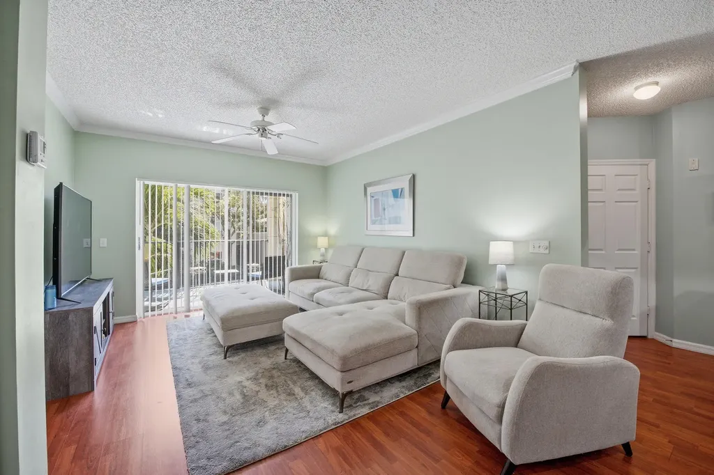 3221 Tuscany Way Boynton Beach FL 33435