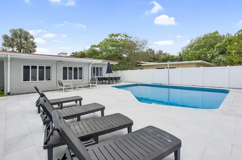 3025 Center Avenue Fort Lauderdale FL 33308