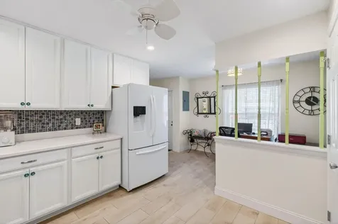 5452 Poppy Place Delray Beach FL 33484