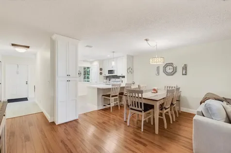 5452 Poppy Place Delray Beach FL 33484