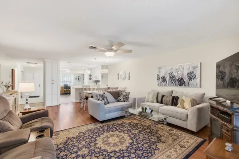 5452 Poppy Place Delray Beach FL 33484