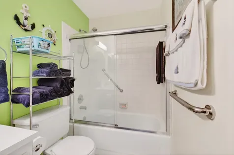 5452 Poppy Place Delray Beach FL 33484