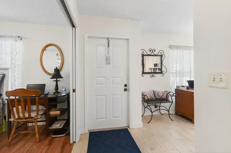 5452 Poppy Place Delray Beach FL 33484
