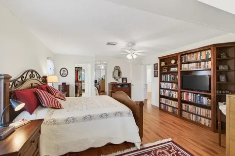 5452 Poppy Place Delray Beach FL 33484