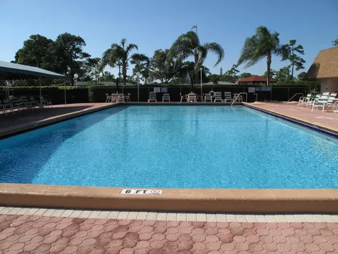 5452 Poppy Place Delray Beach FL 33484