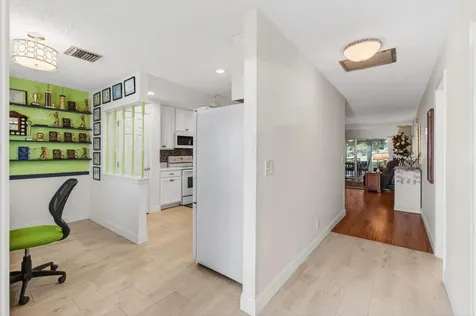 5452 Poppy Place Delray Beach FL 33484