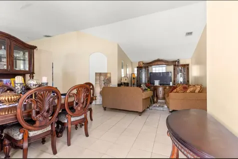 6179 Savannah Way Lake Worth FL 33463