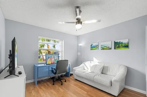 605 Flanders M Delray Beach FL 33484