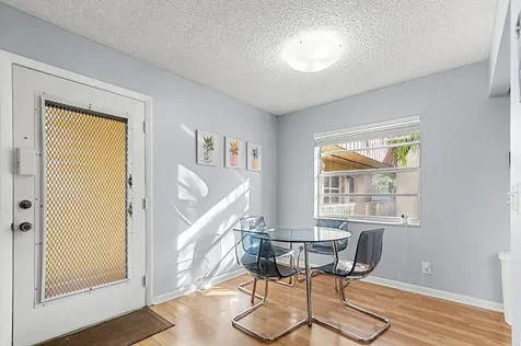 605 Flanders M Delray Beach FL 33484