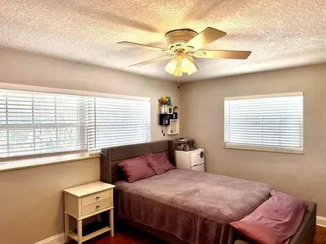 1371 Sw 4th Street Boca Raton FL 33486