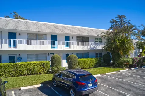 2929 Se Ocean Boulevard Stuart FL 34996