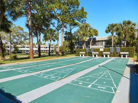 2929 Se Ocean Boulevard Stuart FL 34996